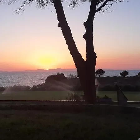 Armiriki Apartamento Korakokhórion