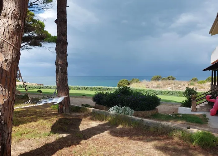 アパート Armiriki Korakokhórion