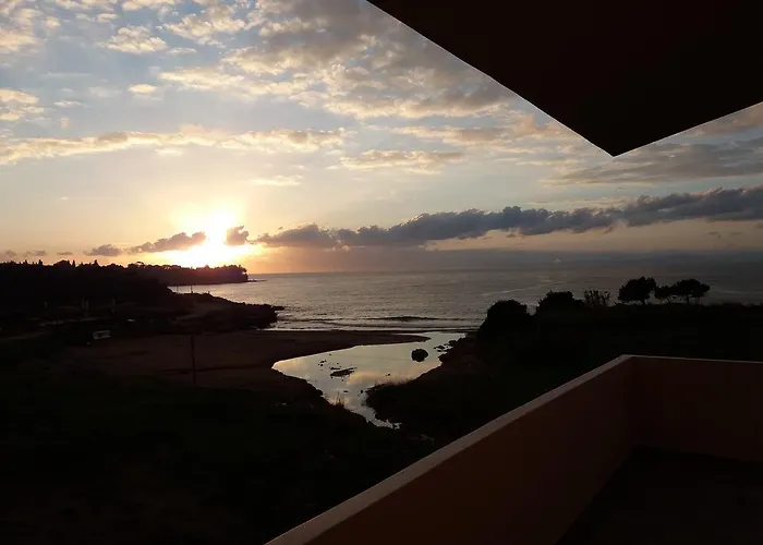 Armiriki アパート Korakokhórion